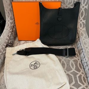 Hermes Evelyne III 29 (PM)